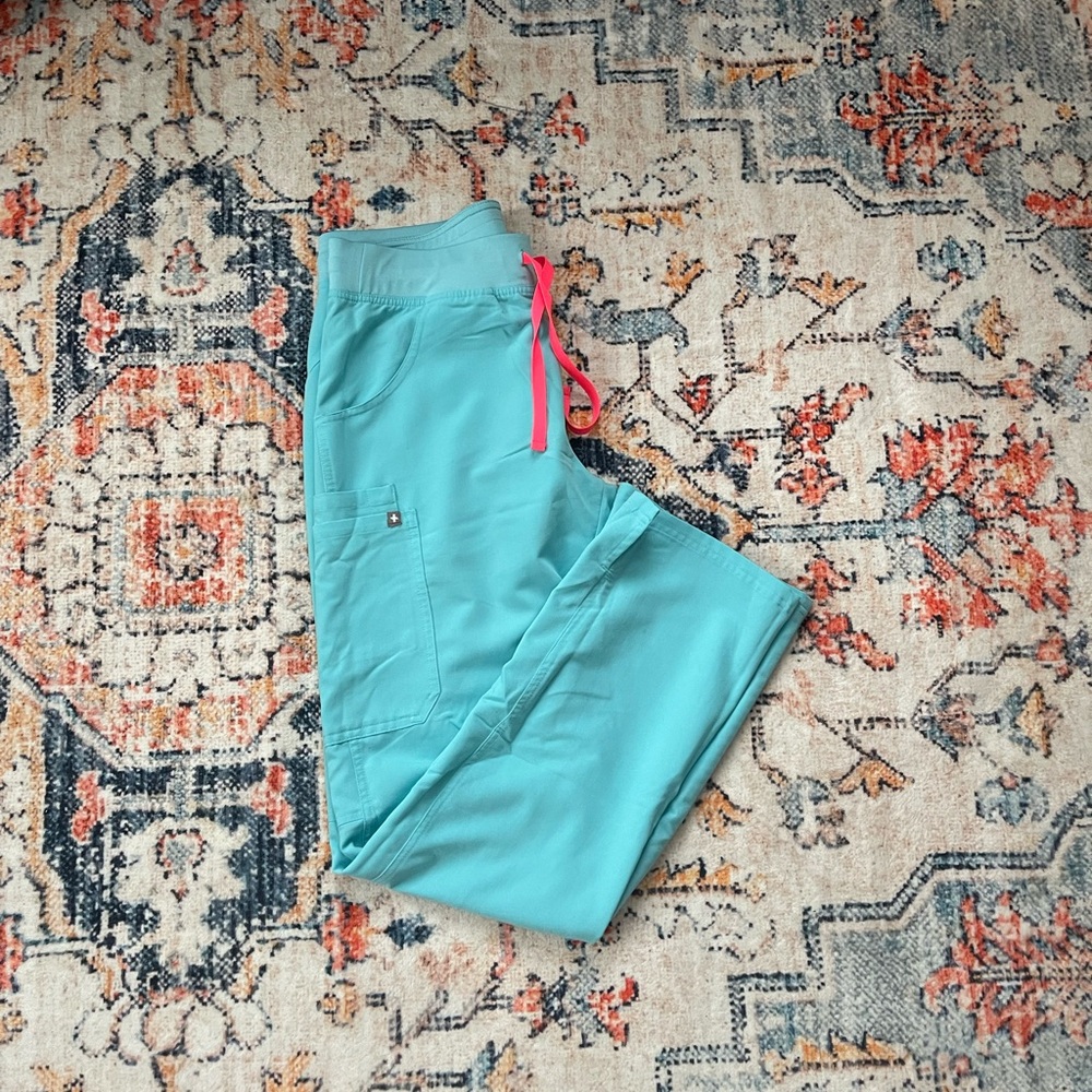 Figs pants
